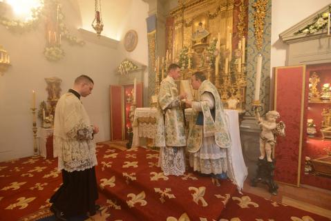 <i>Per Evangelica dicta, deleantur nostra delicta</i>